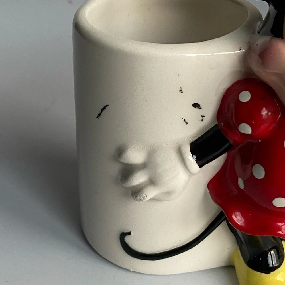 Minnie Mouse Toothbrush or Pen Holder